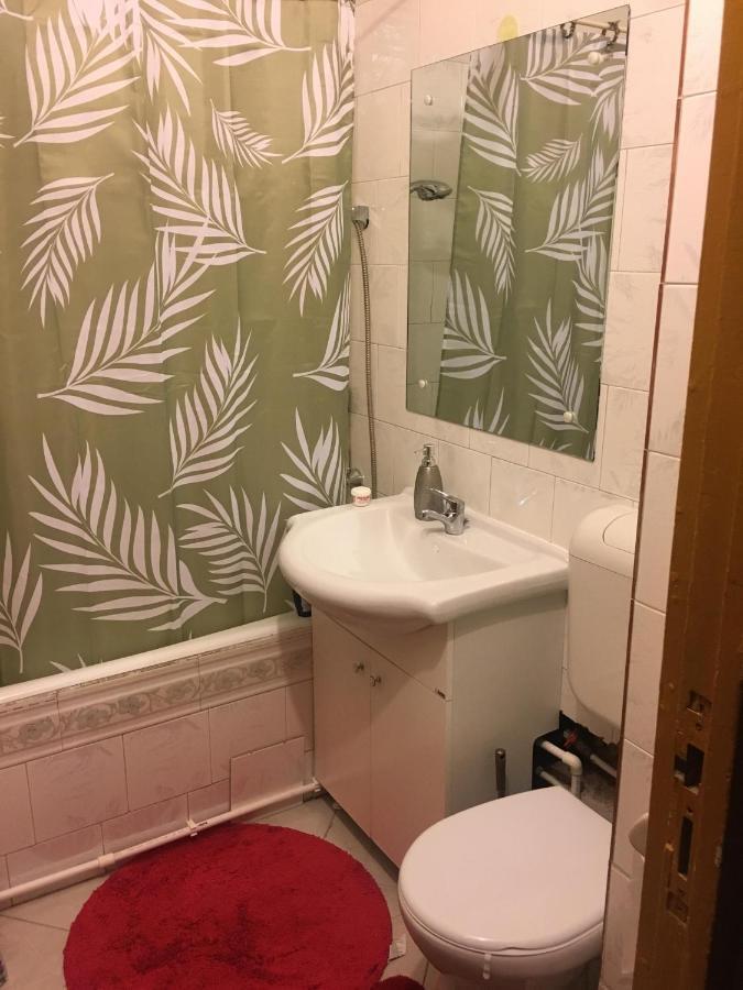 Sara's Place